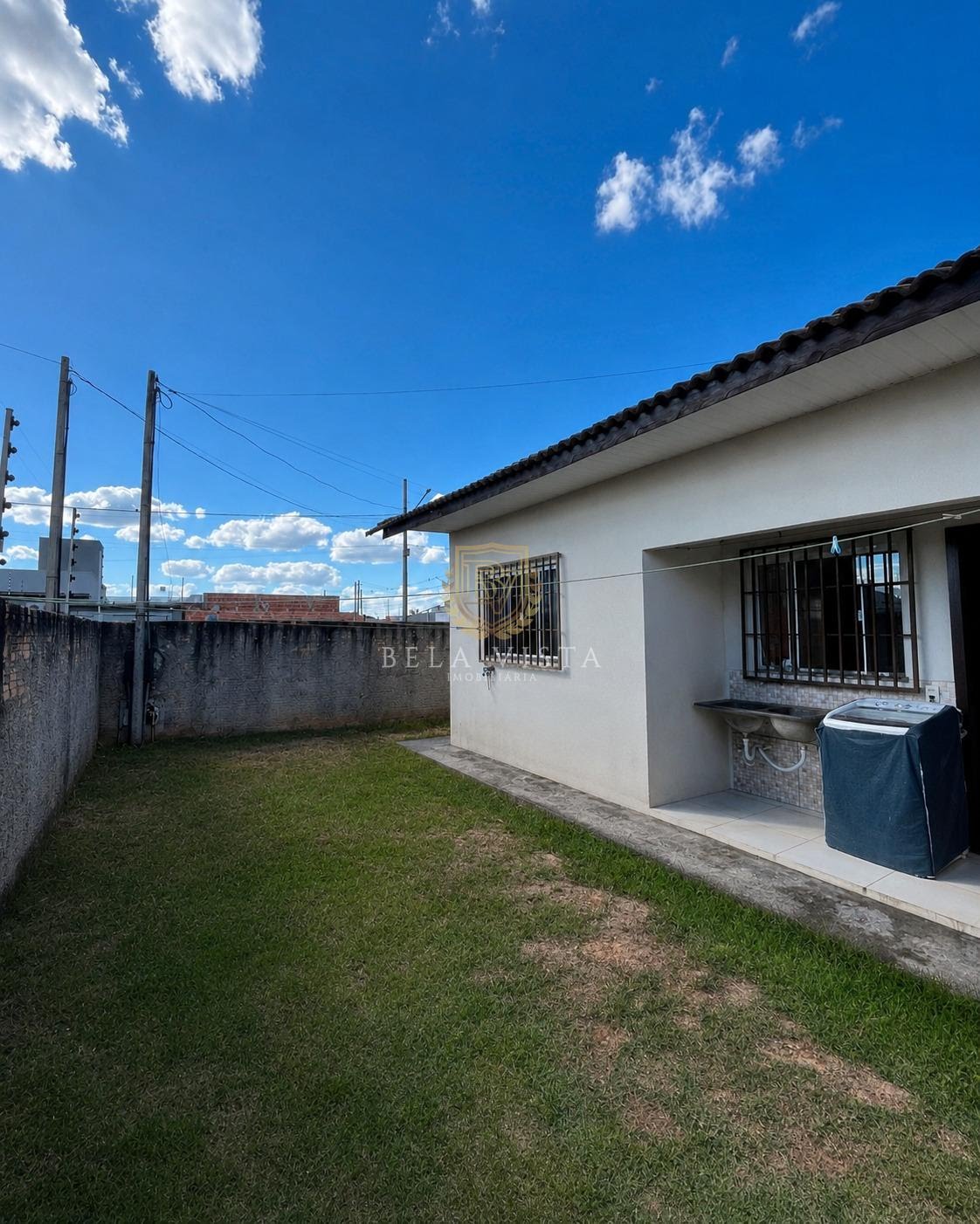 FUNDOS DA CASA