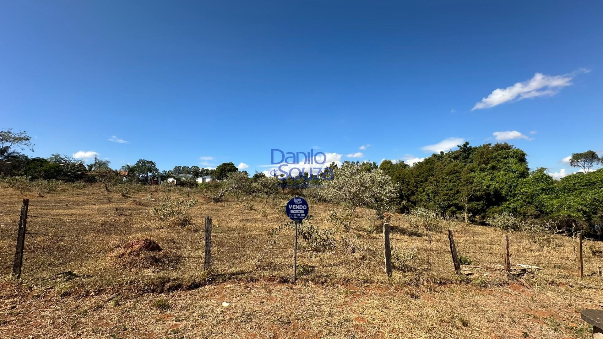 Rural à venda com 3200m² de terreno no Vila Universitária, Araxá — foto principal