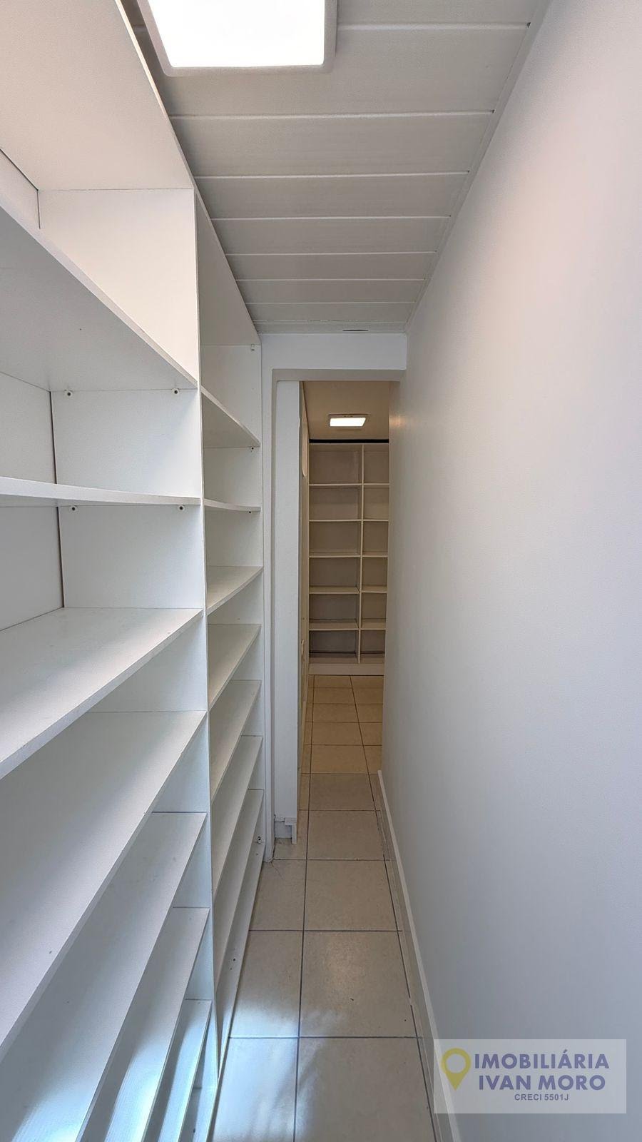 Casa à venda com 4 quartos, 2 suítes, 2 vagas e 150m² no Itacorubi, Florianópolis (SC) — foto 16 de 24