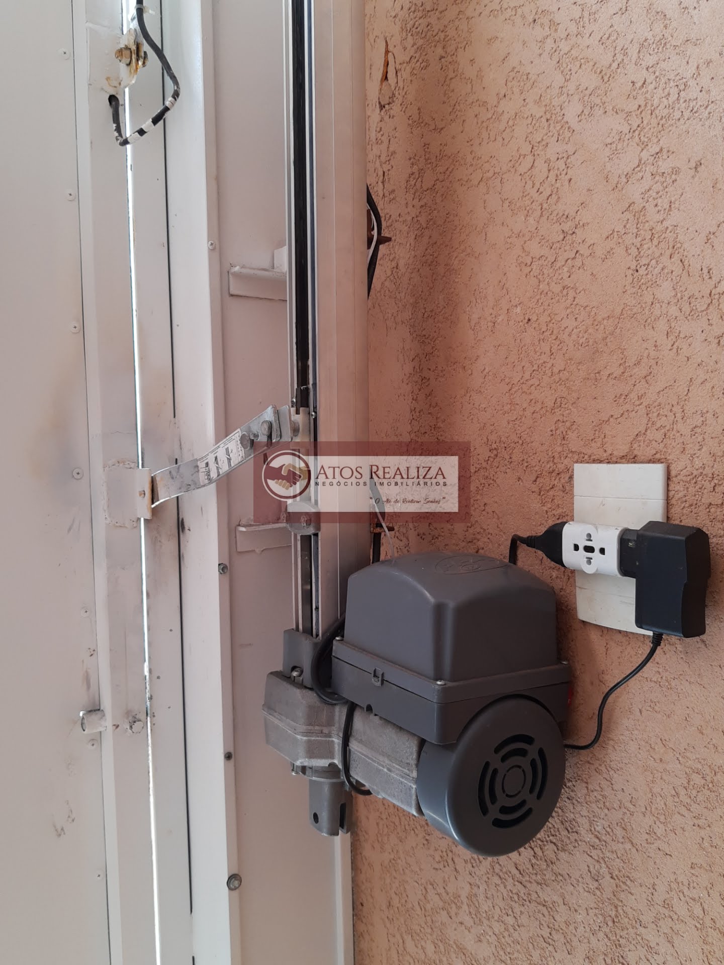 Casa à venda com 3 quartos, 1 suíte, 2 vagas e 200m² no Interlagos, São Paulo (SP) — foto 4 de 30