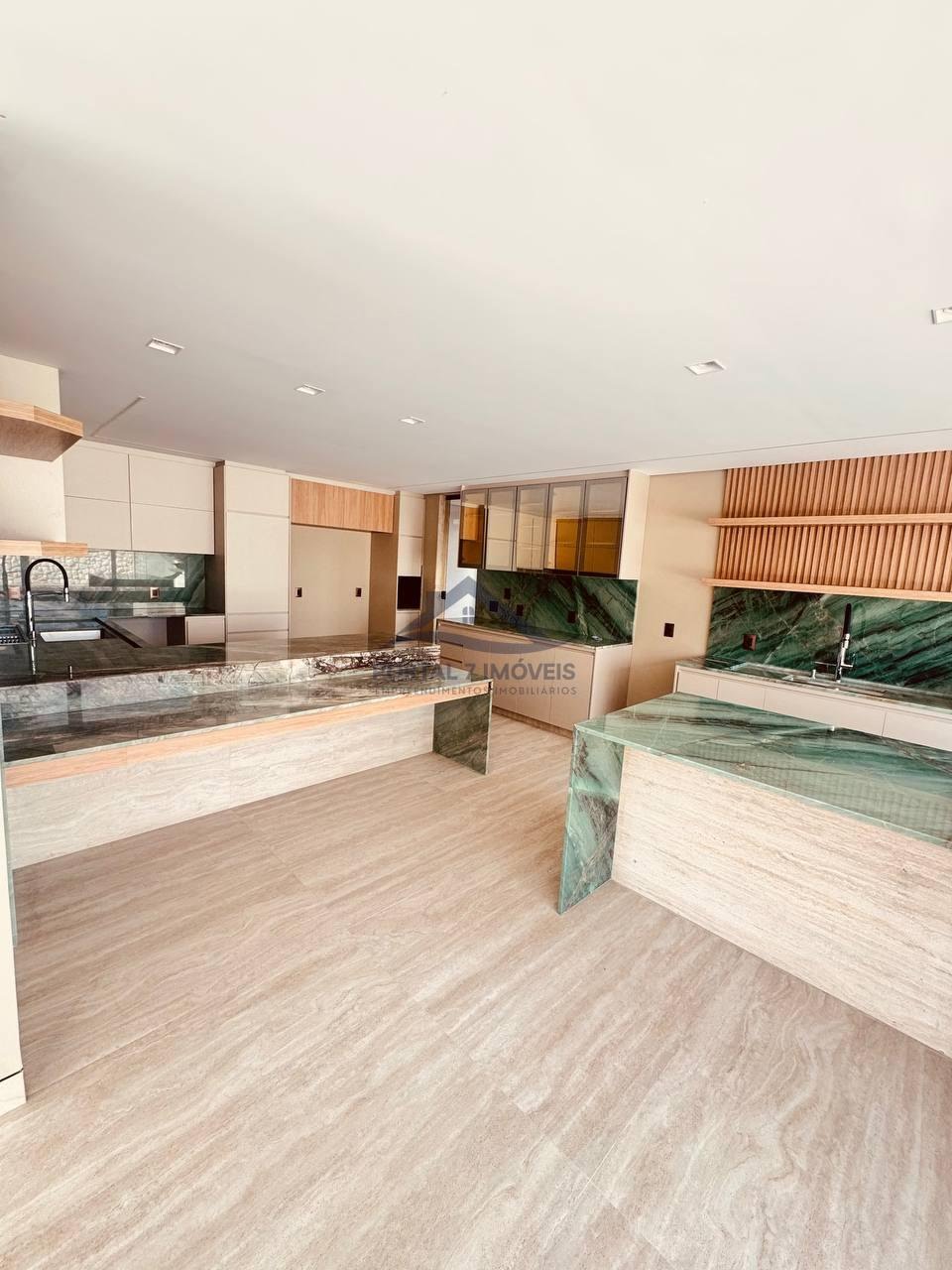 Casa à venda com 1 quarto, 3 suítes, 3 vagas e 350m² no Residencial Veredas, Sete Lagoas (MG) — foto 19 de 30
