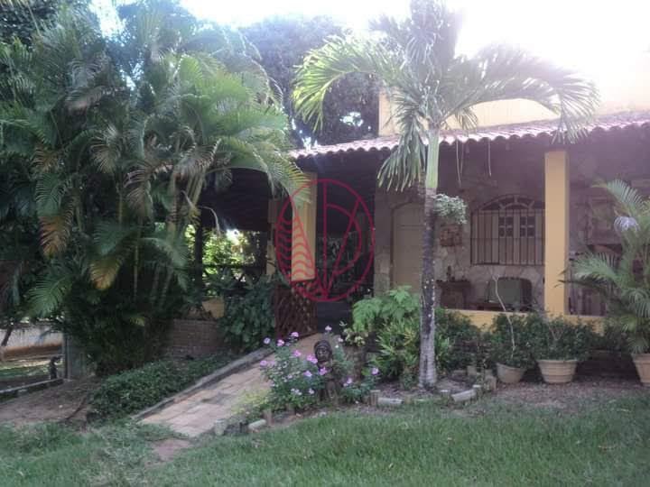 Casa à venda com 3 quartos, 1 suíte, 4 vagas e 124m² no Malícia (abrantes), Camaçari (BA) — foto 17 de 29