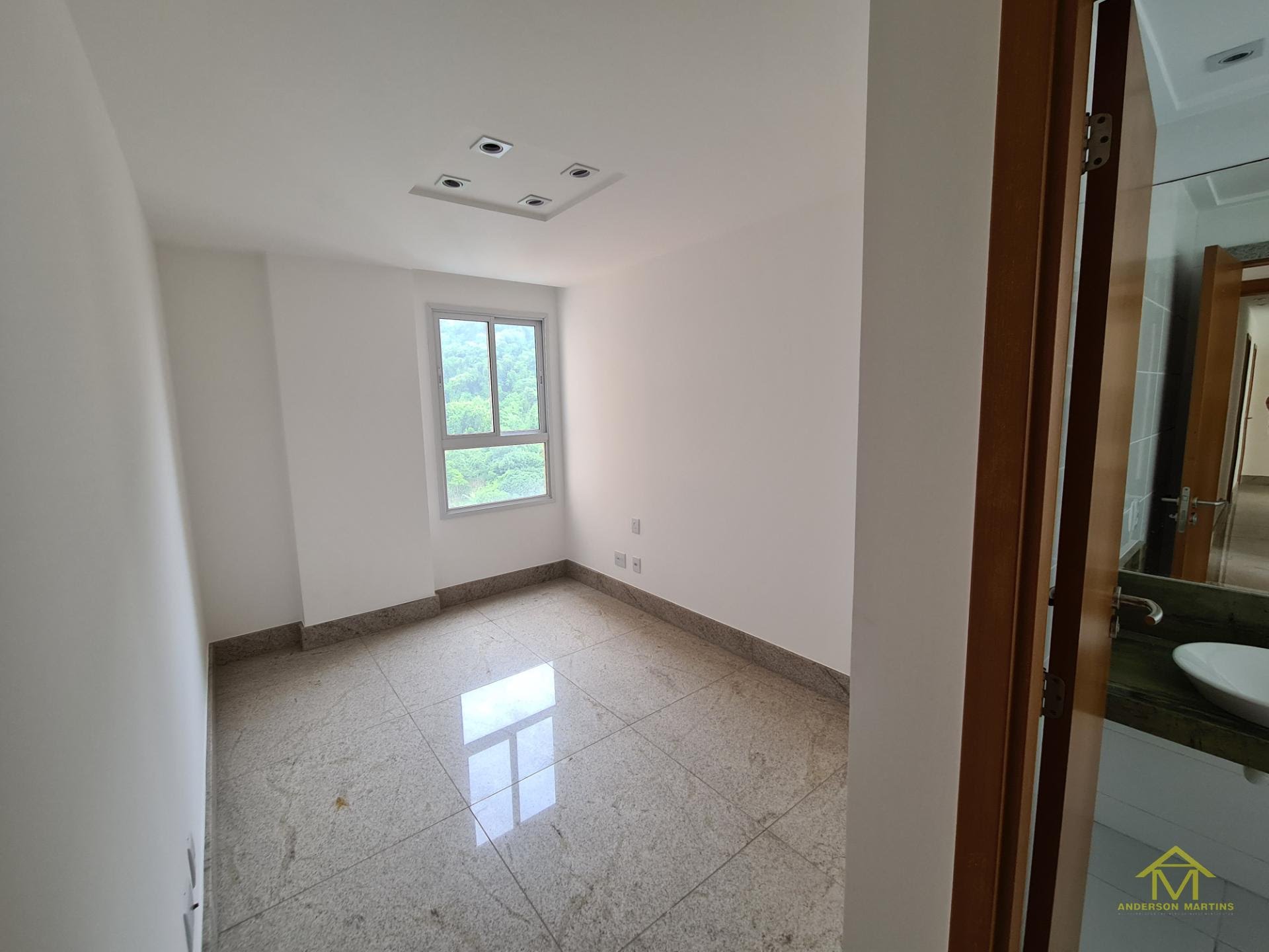 Apartamento à venda com 4 quartos, 4 banheiros, 2 vagas e 141m² no Praia da Costa, Vila Velha (ES) — foto 17 de 20
