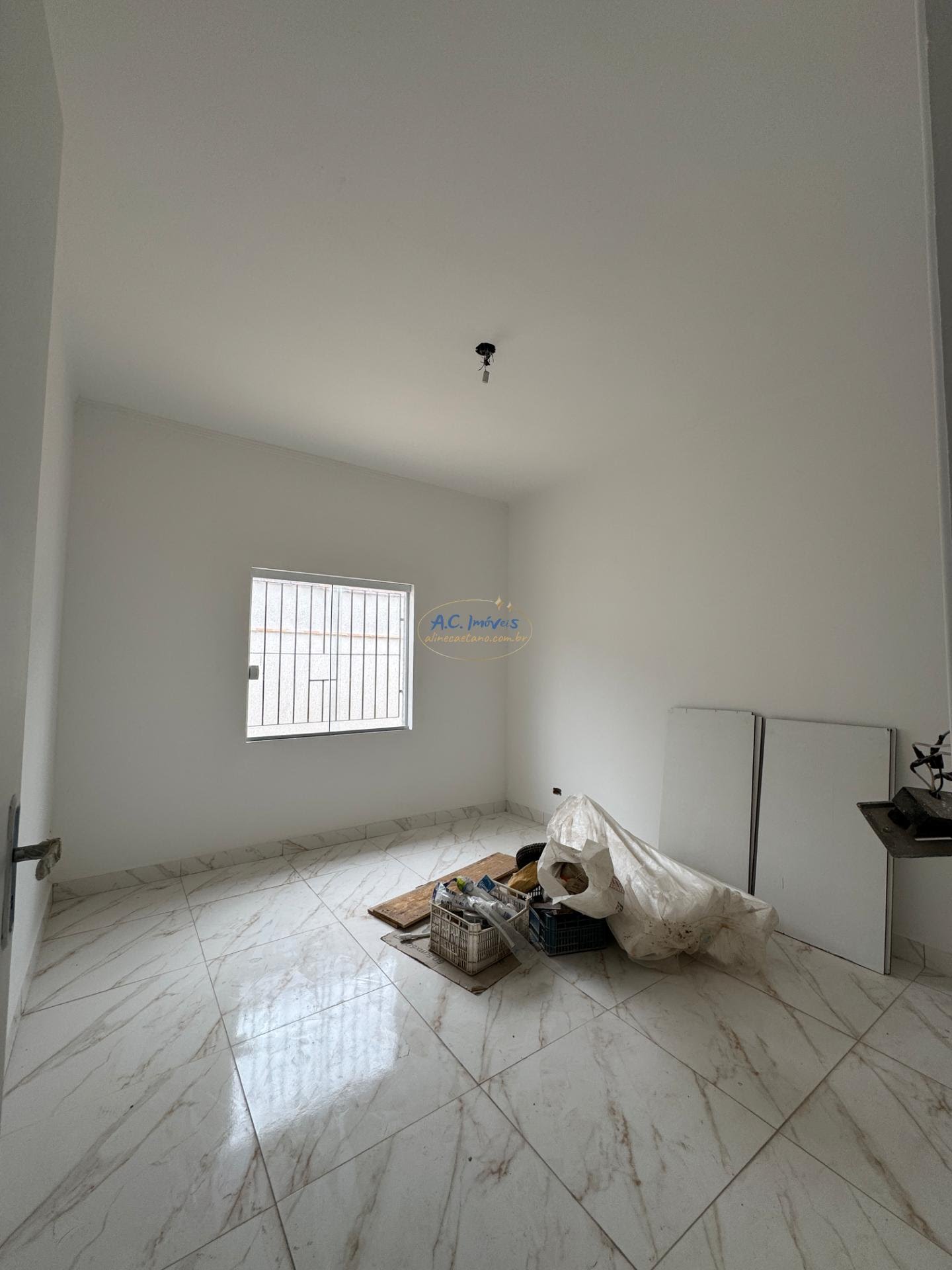 Casa à venda com 4 quartos, 3 suítes, 6 vagas e 435m² no Solemar, Praia Grande (SP) — foto 19 de 28