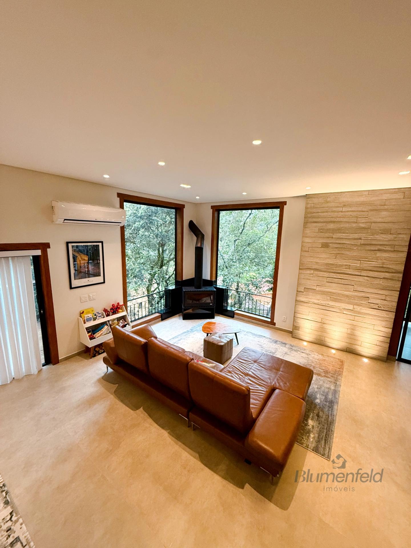 Casa à venda com 3 quartos, 4 suítes, 2 vagas e 400m² no Condomínio Country Club, Arujá (SP) — foto 21 de 30
