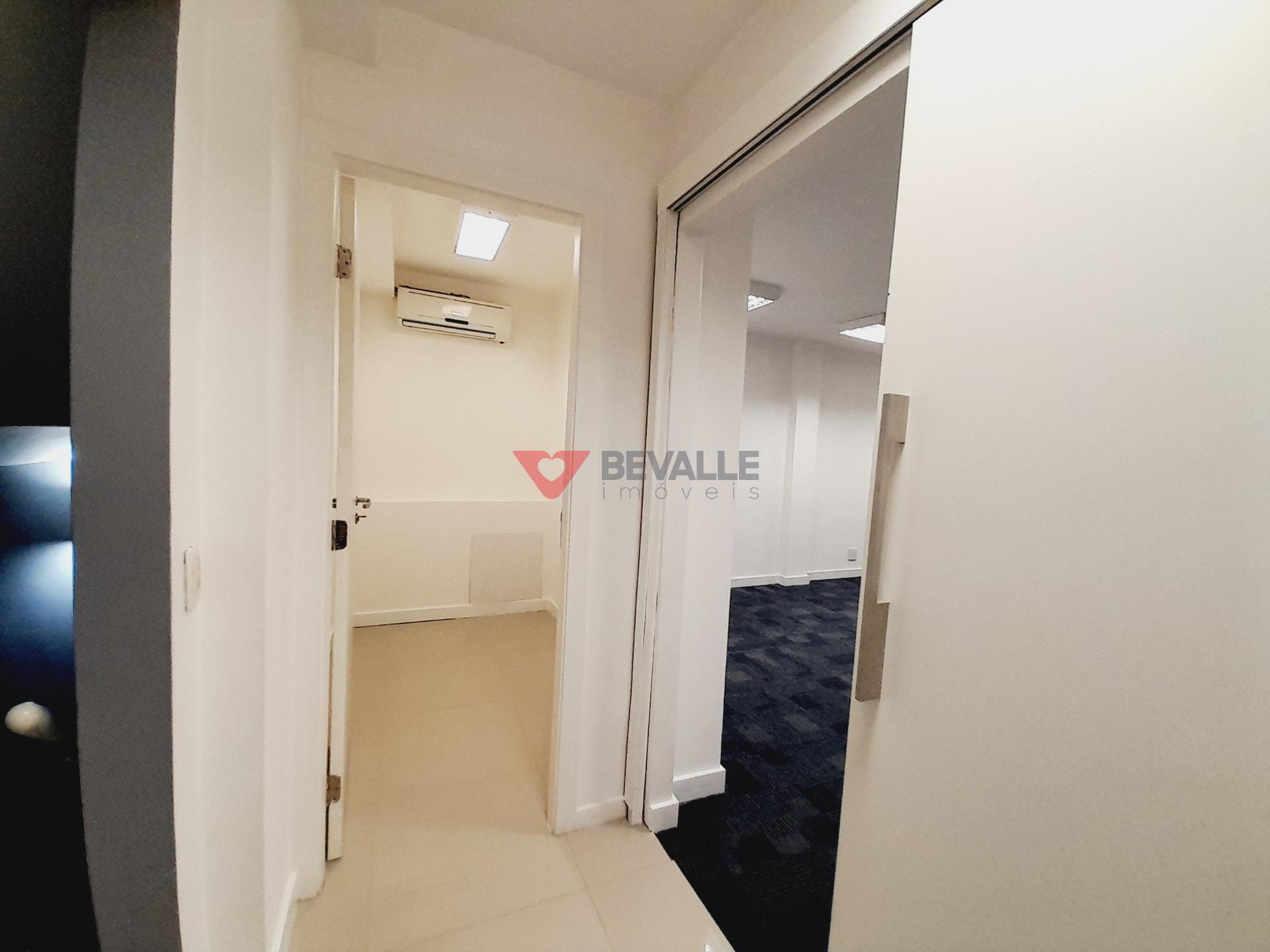 Comercial à venda com 3 banheiros e 280m² no Laranjeiras, Rio de Janeiro (RJ) — foto 14 de 26