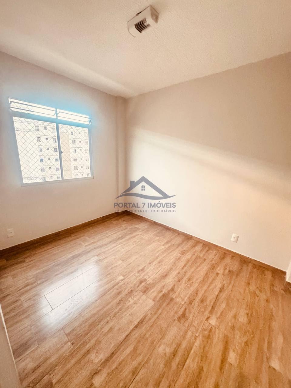 Apartamento à venda com 2 quartos, 1 banheiro, 1 vaga e 48m² no Vale das Palmeiras, Sete Lagoas (MG) — foto 7 de 9