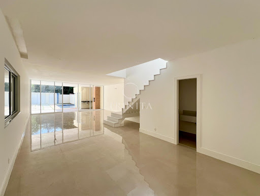 Interlagos de Itauna - Casa Triplex - Sala