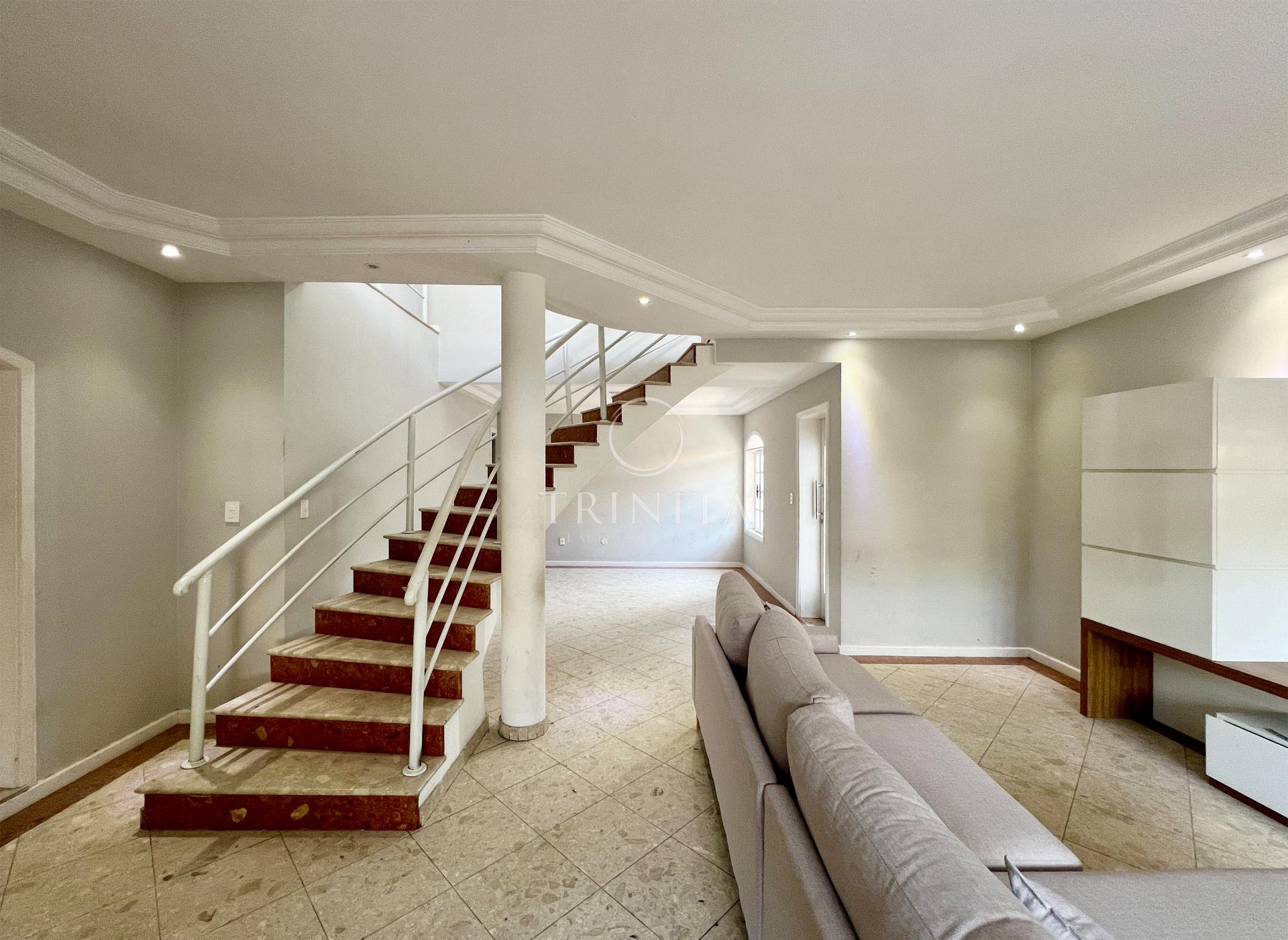 CASA DUPLEX - SALA