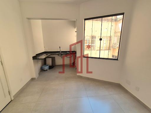 Conjugado à venda no Catete, RJ: 22m², 1 quarto, 1 banheiro. Excelente localização por R$310.000.