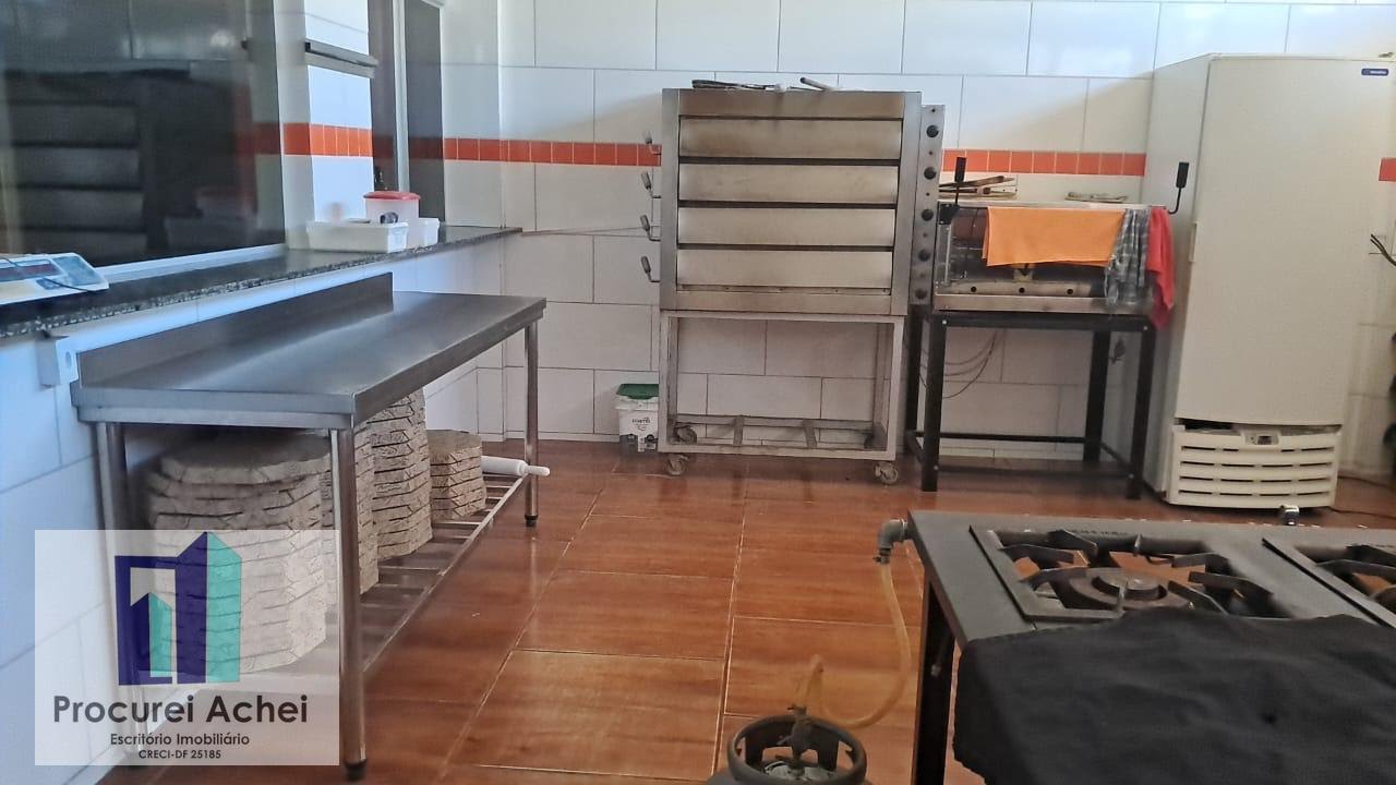 Comercial à venda com 3 banheiros, 4 vagas e 200m² no Arapoanga Planaltina Df, Planaltina (DF) — foto 13 de 15