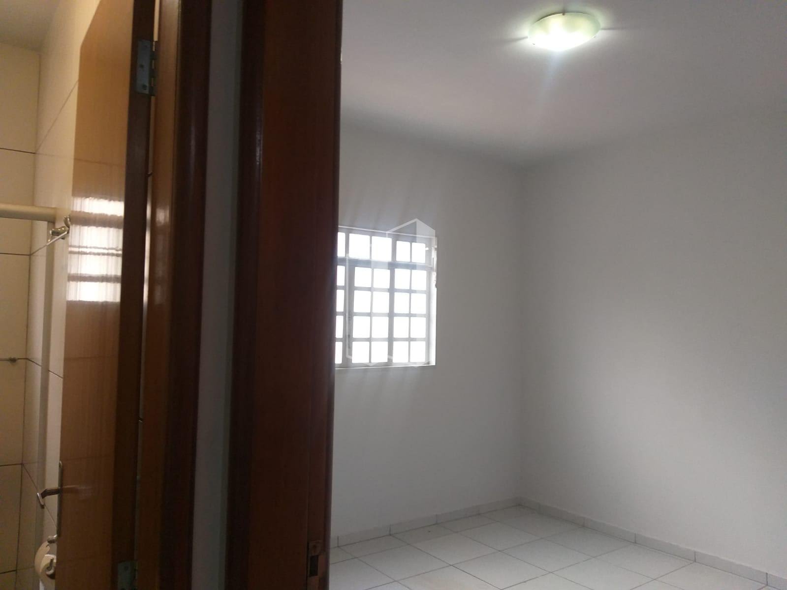 Casa à venda com 3 quartos, 1 suíte, 4 vagas e 140m² no Jardim Nova Era, Aparecida de Goiânia (GO) — foto 11 de 19