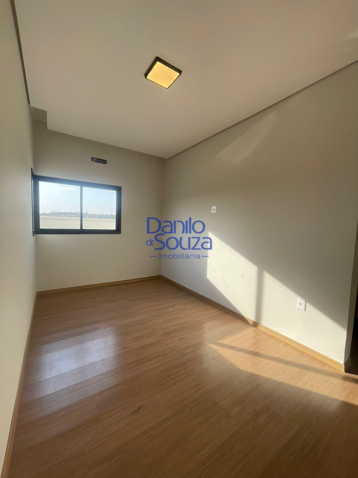 Casa à venda com 3 quartos, 1 suíte, 2 vagas e 360m² no Villagio Park, Araxá (MG) — foto 22 de 26