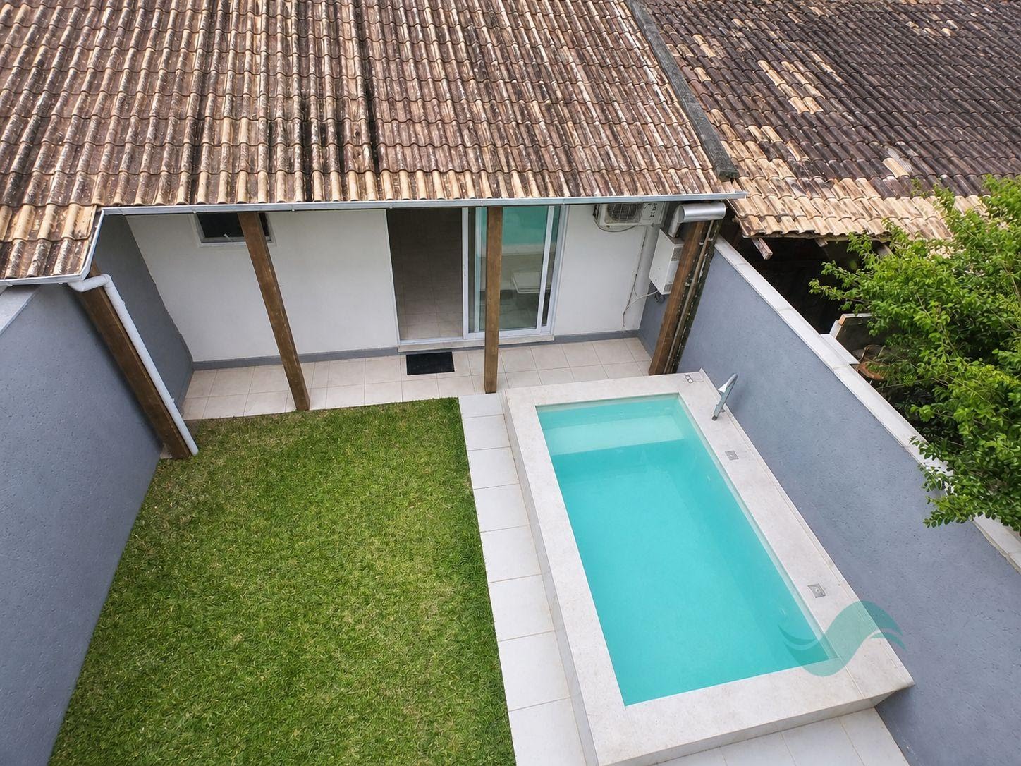 Casa à venda com 2 quartos, 2 suítes, 1 vaga e 160m² no Rio Tavares, Florianópolis (SC) — foto 19 de 20