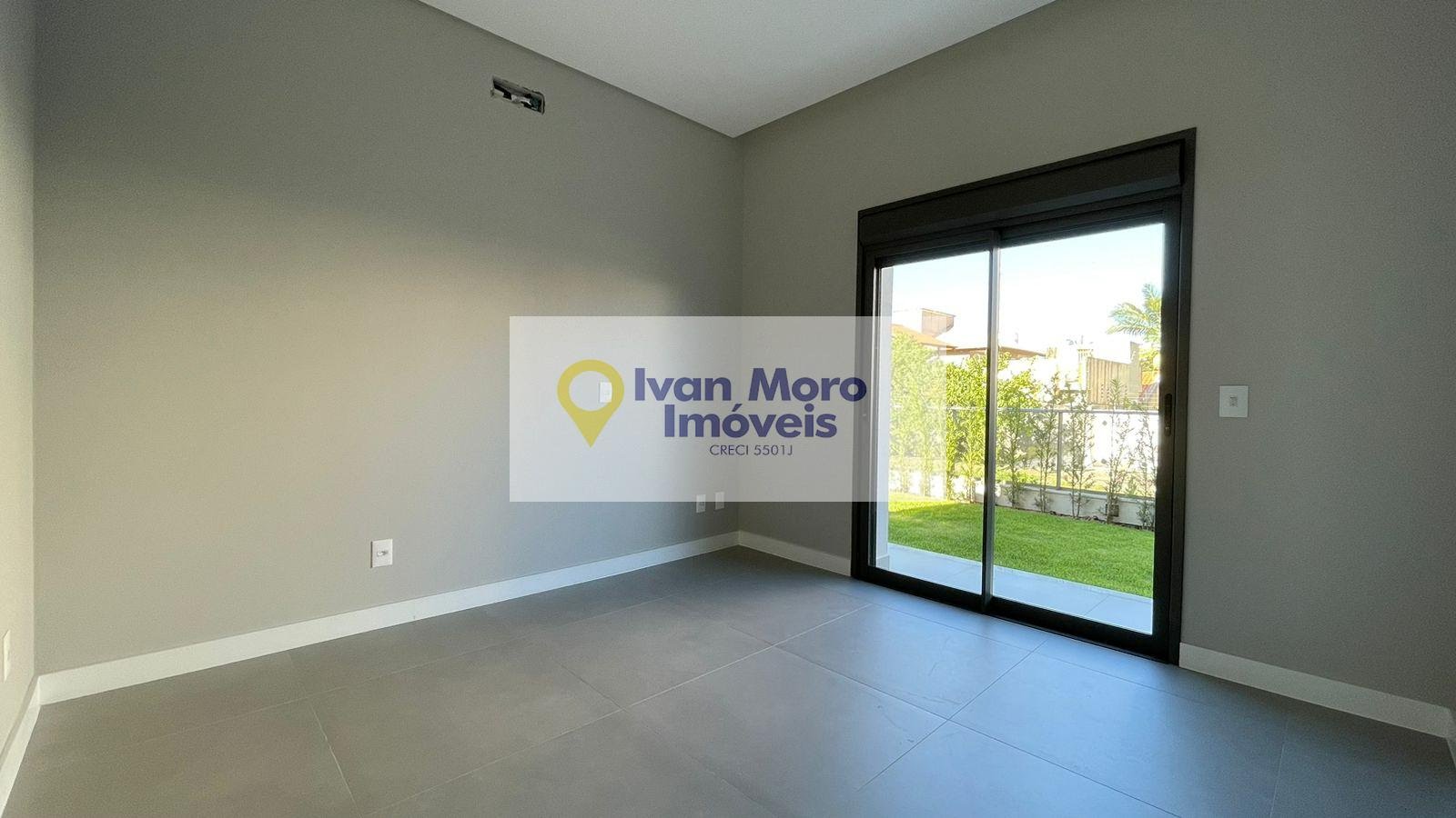 Apartamento à venda com 3 quartos, 1 suíte, 2 vagas e 97m² no Ingleses Norte, Florianópolis (SC) — foto 4 de 28