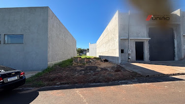 Terreno em Parque Melhoramentos  -  Umuarama