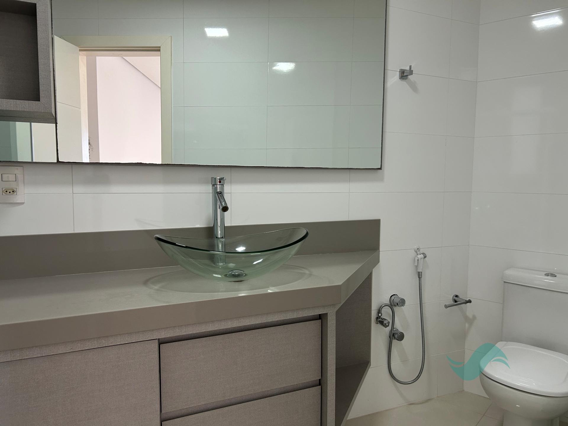 Apartamento à venda com 3 suítes, 2 vagas e 125m² no Jurerê, Florianópolis (SC) — foto 9 de 19
