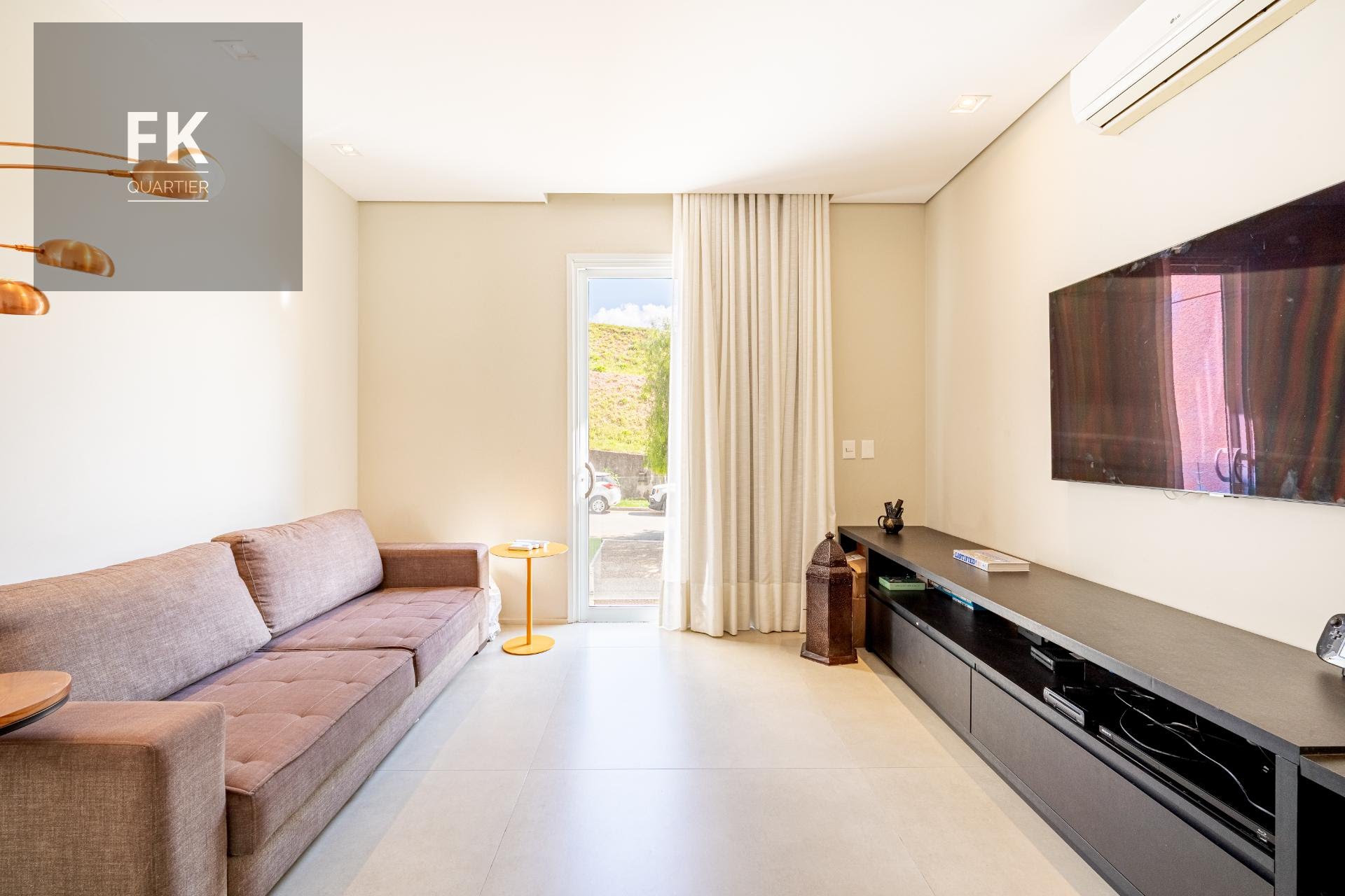 Casa à venda com 4 quartos, 4 suítes, 4 vagas e 425m² no Tamboré, Barueri (SP) — foto 5 de 30