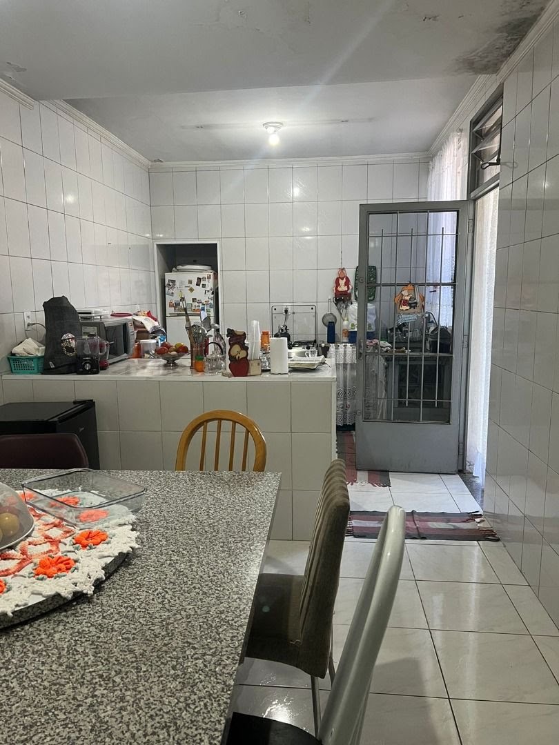 Sobrado, 3 quartos, 240 m² - Foto 10