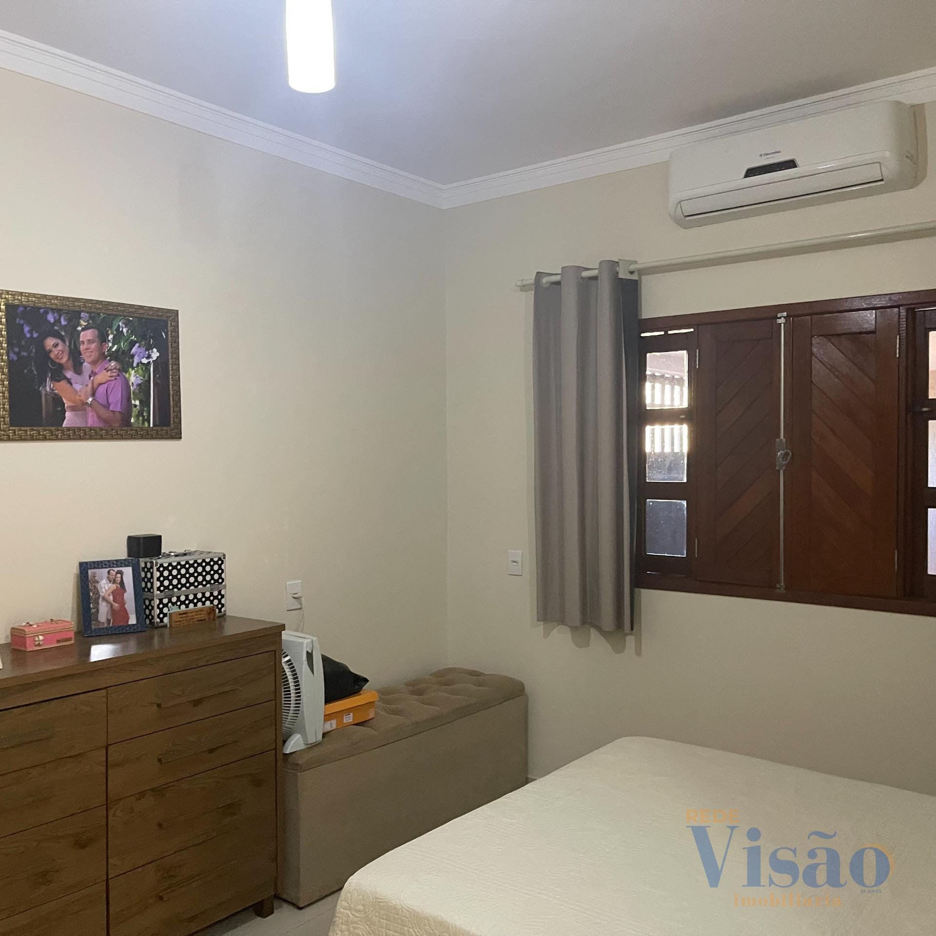 Casa à venda com 3 quartos, 1 suíte, 2 vagas e 150m² no Bairro Vila Mariana, Paracatu (MG) — foto 21 de 27