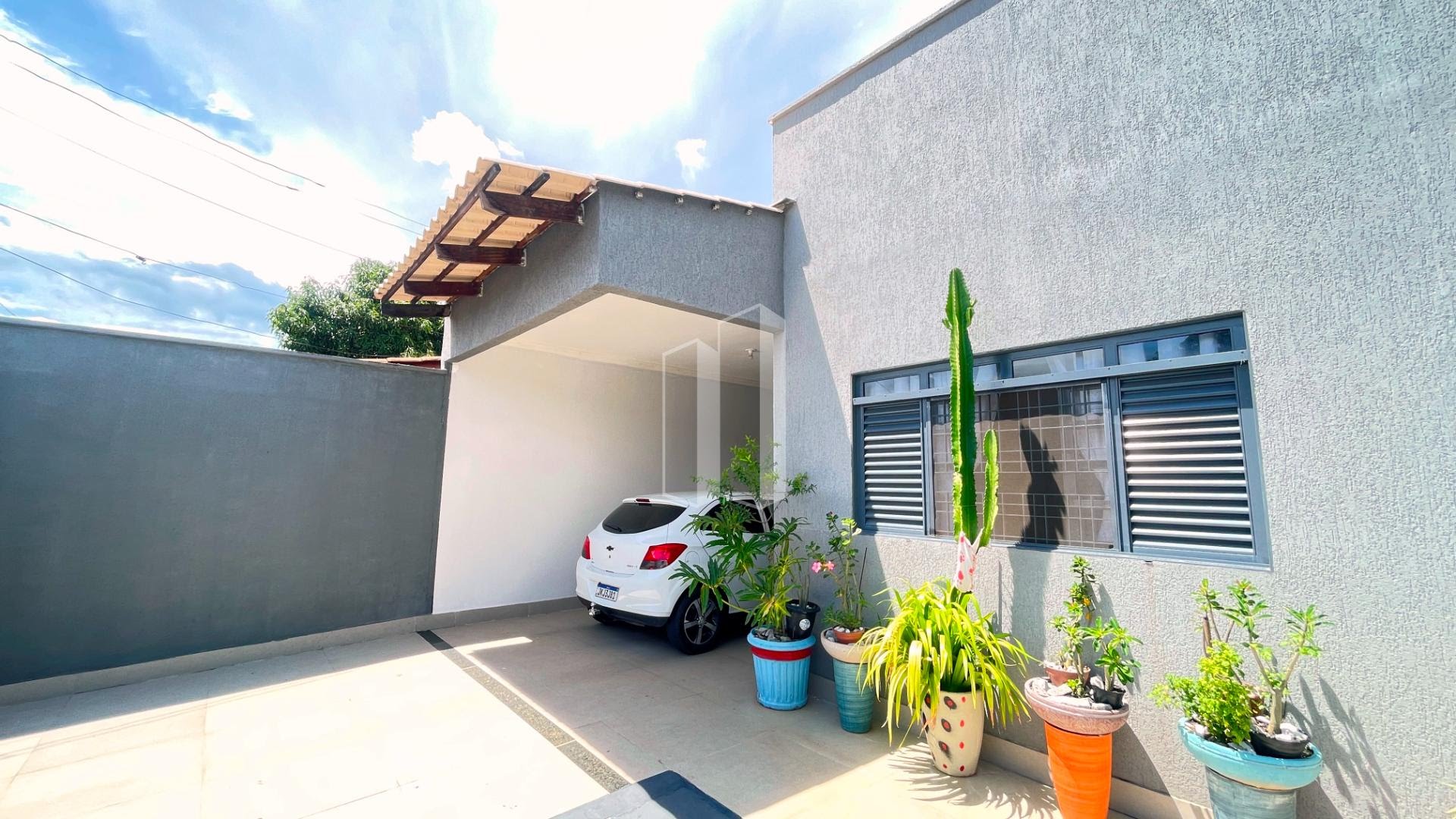 Casa à venda com 3 quartos, 4 banheiros, 3 vagas e 210m² no Residencial Marília, Senador Canedo — foto principal
