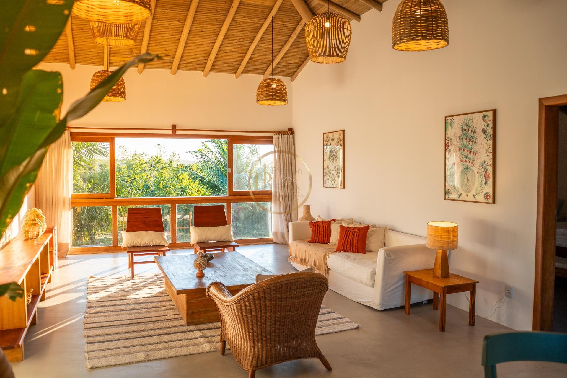 Casa à venda com 4 quartos, 4 suítes, 3 vagas e 136m² no Estrada de Trancoso, Porto Seguro (BA) — foto 2 de 15