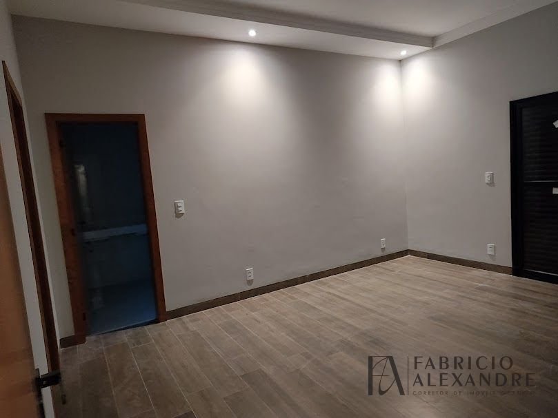 Casa à venda com 4 quartos, 3 suítes, 8 vagas e 305m² no Gaivota II, São José do Rio Preto (SP) — foto 2 de 19