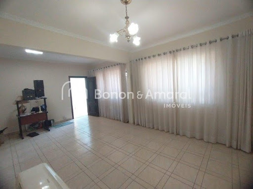 Casa, 4 quartos, 201 m² - Foto 2