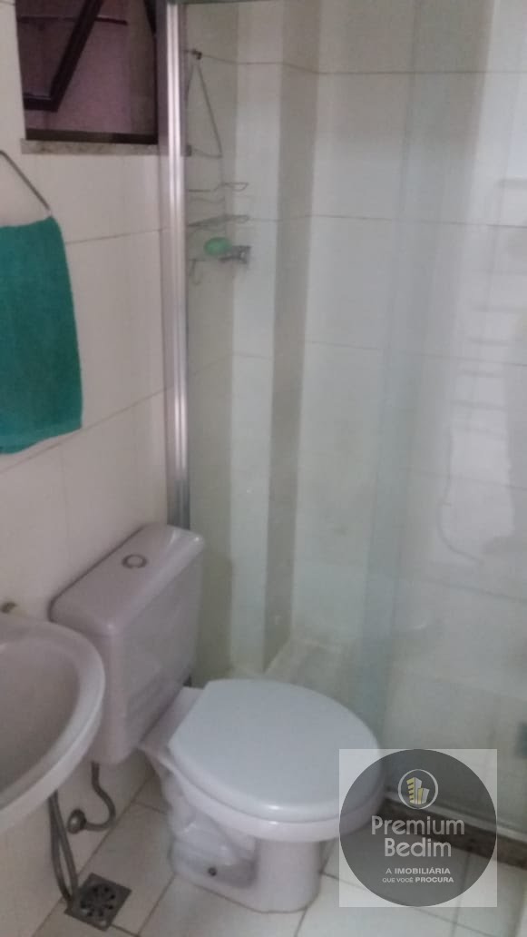BANHEIRO DE SERVIÇOS