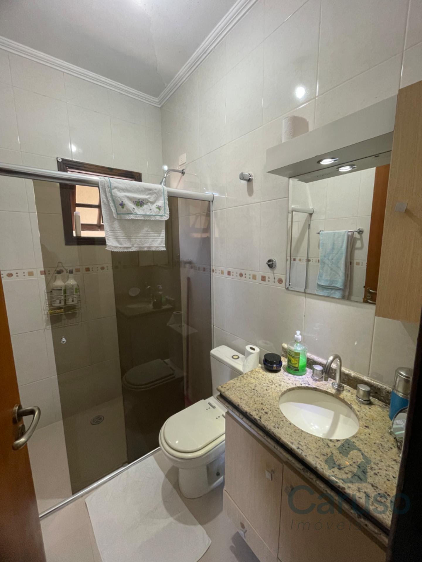 Casa à venda com 3 quartos, 1 suíte, 4 vagas e 200m² no Condomínio Arujazinho IV, Arujá (SP) — foto 10 de 24