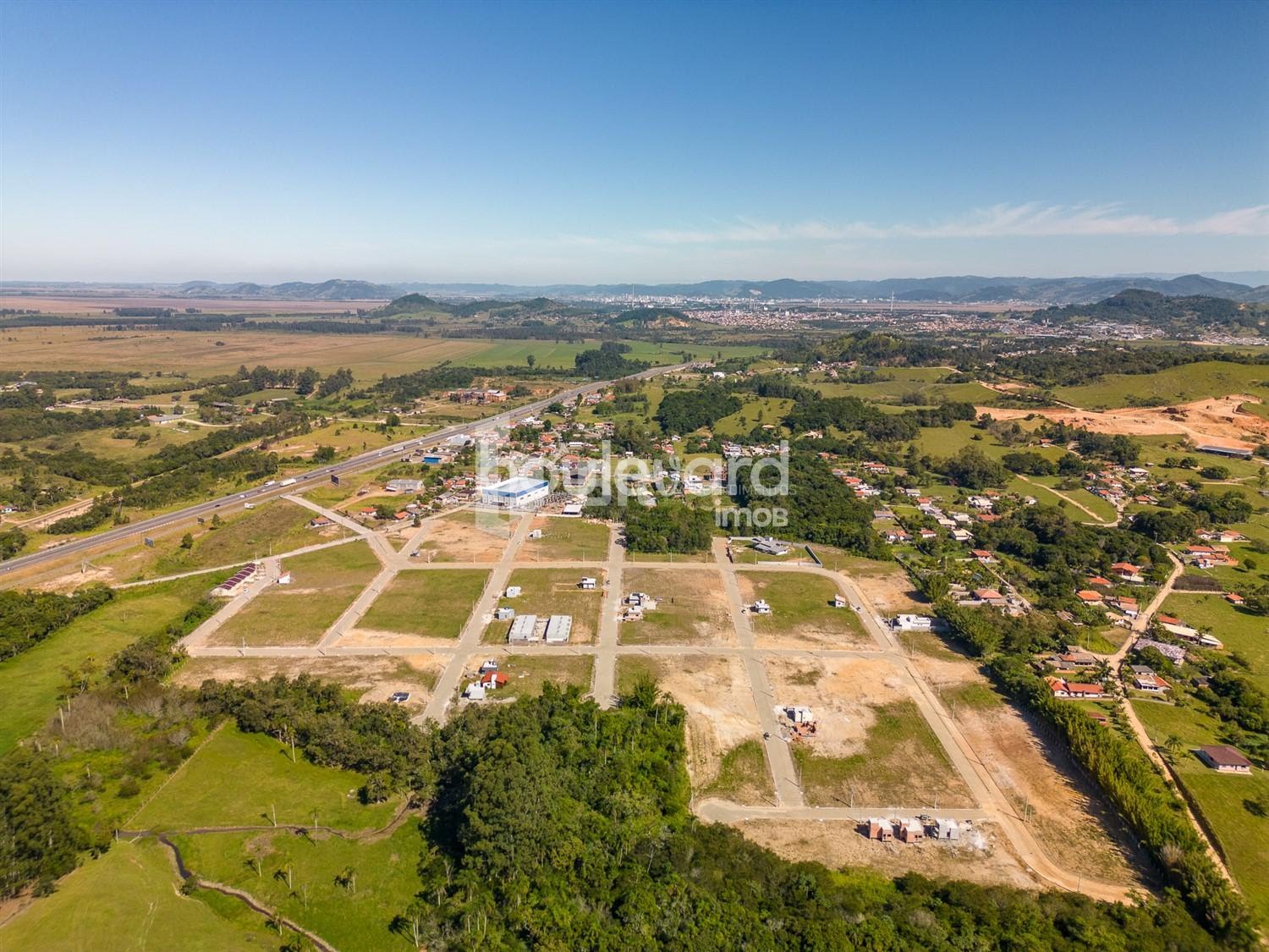 Terreno à venda com 450m² de terreno no Taquaraçu, Pescaria Brava (SC) — foto 12 de 30