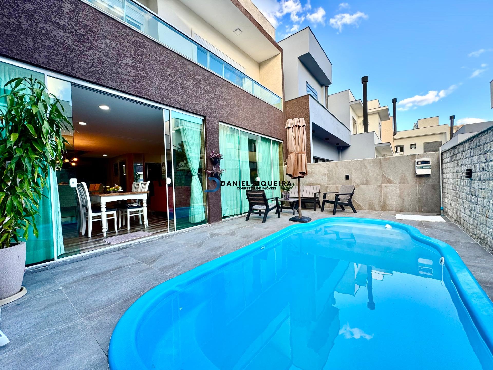 Casa à venda com 3 quartos, 1 suíte, 2 vagas e 209m² no Bairro Deltaville, Biguaçu (SC) — foto 23 de 30