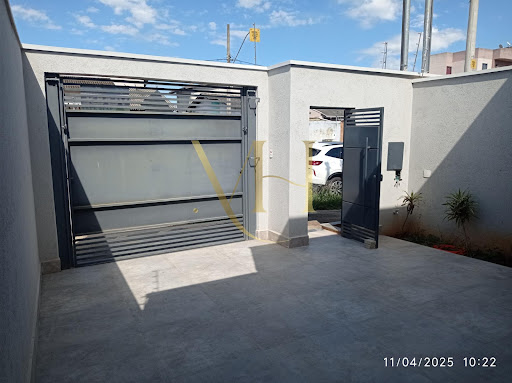 Casa à Venda em Cidade Vergani, Pouso Alegre: 3 Quartos, 82m²