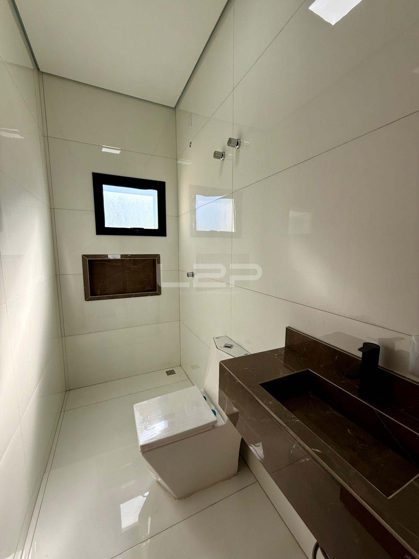 Casa à venda com 3 quartos, 2 suítes, 4 vagas e 236m² no Medeiros, Jundiaí (SP) — foto 17 de 30