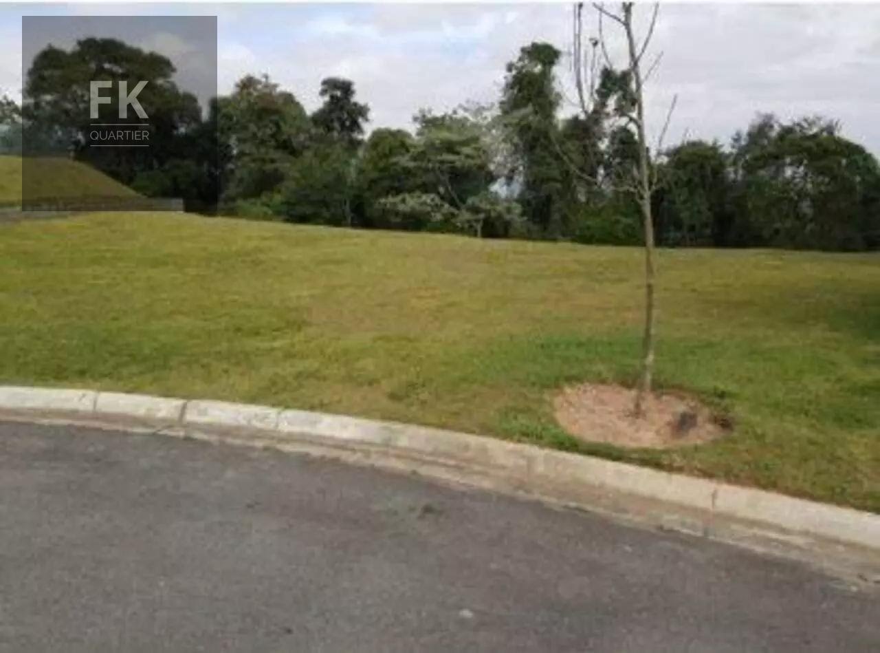 Terreno à venda com 737m² de terreno no Tamboré, Santana de Parnaíba (SP) — foto 2 de 2