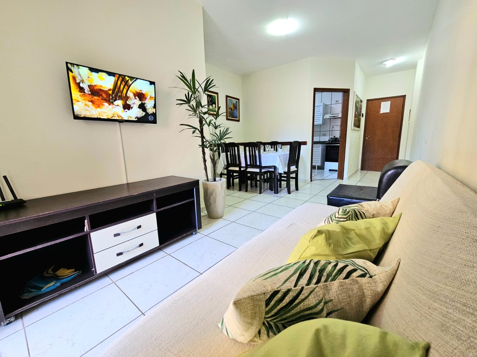 Apartamento à venda com 2 quartos, 1 suíte, 2 vagas e 90m² no Acaraú, Ubatuba (SP) — foto 5 de 22