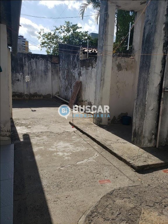 Casa à venda com 3 quartos, 1 banheiro, 1 vaga e 300m² no Ponto Central, Feira de Santana (BA) — foto 5 de 8