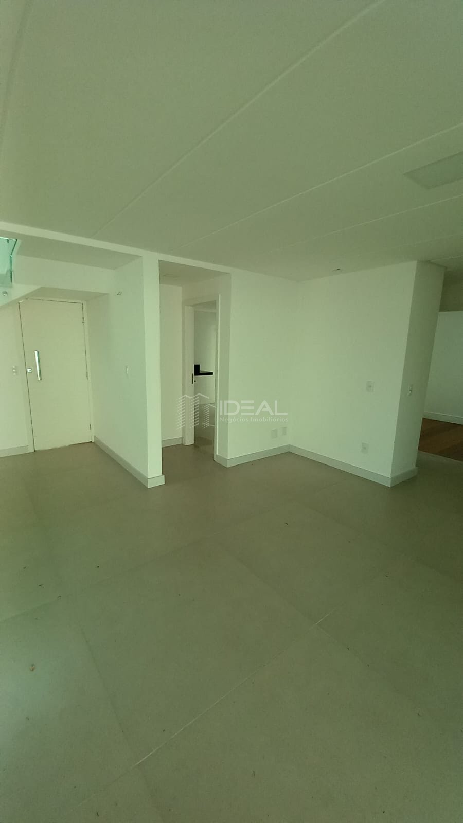 Casa à venda com 7 quartos, 6 suítes, 4 vagas e 500m² no Pq. Rodoviário, Campos dos Goytacazes (RJ) — foto 10 de 22