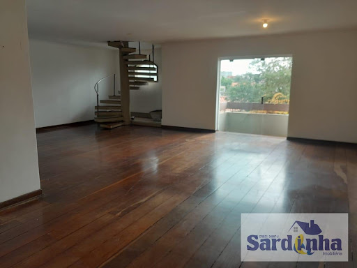 Sobrado à Venda no Morumbi SP: 5 Dorms, 4 Suítes, 394m²