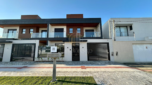 Sobrado  em Balneario Eliana - Guaratuba, PR