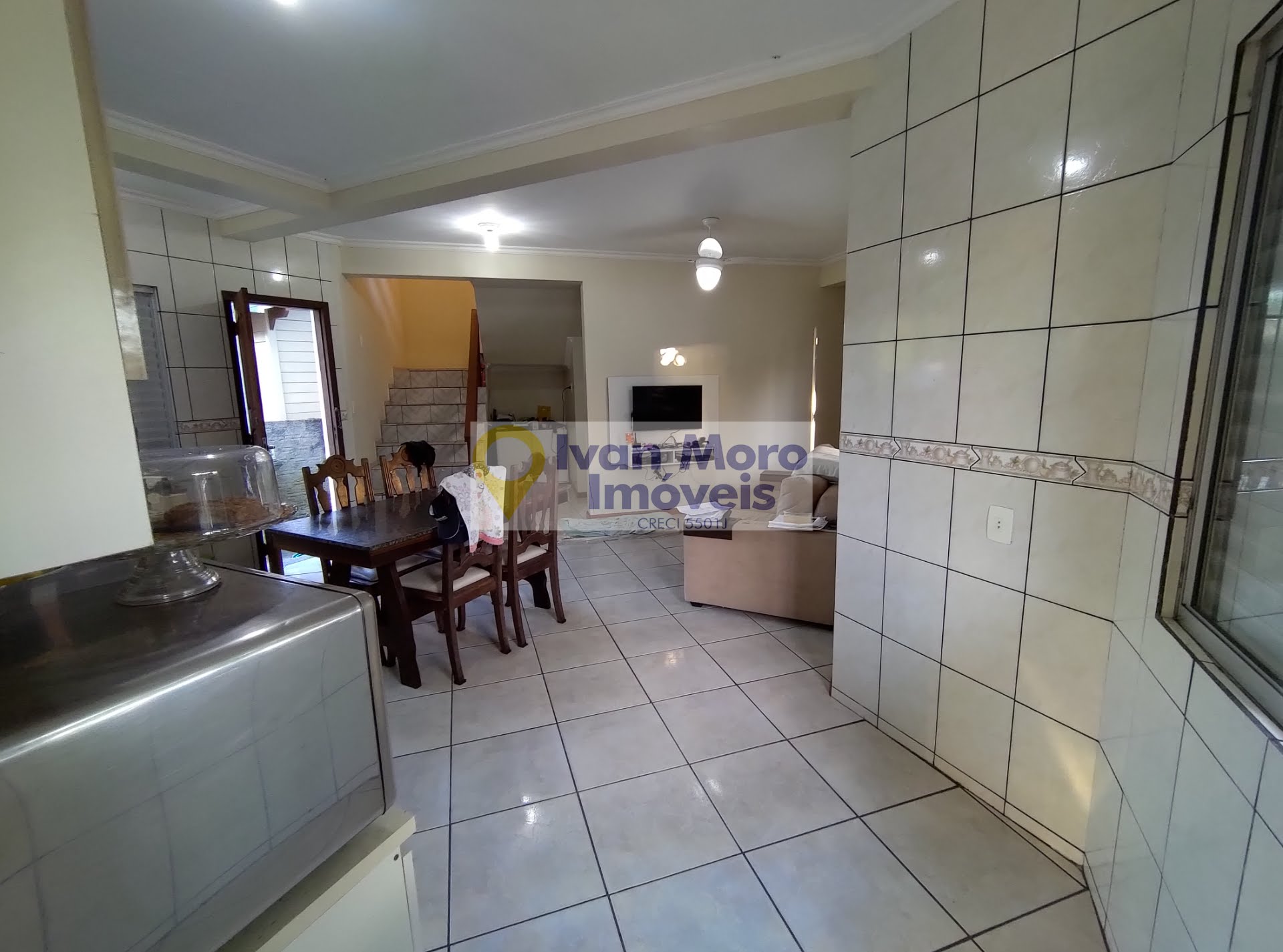 Casa à venda com 5 quartos, 2 suítes, 2 vagas e 199m² no Daniela, Florianópolis (SC) — foto 10 de 30