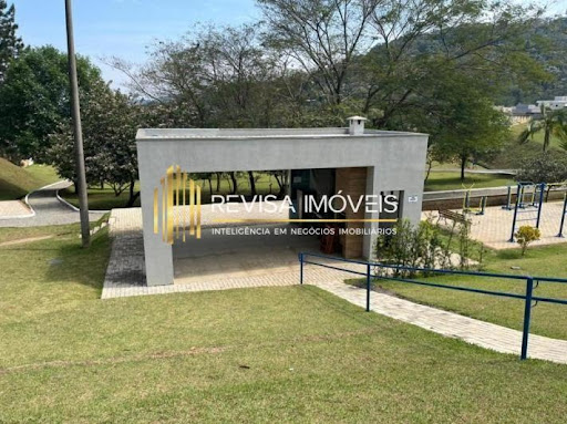 Lote em Condomínio Fechado Valville I, 360m² à Venda