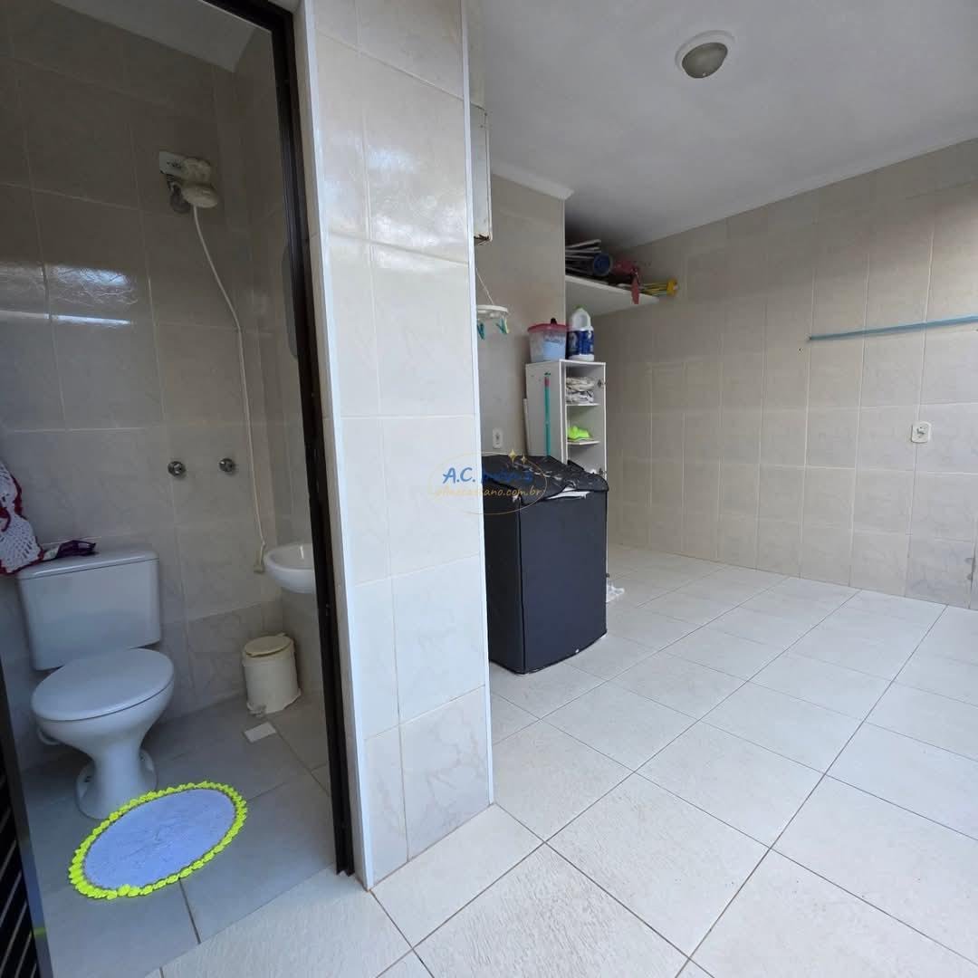 Casa à venda com 3 quartos, 1 suíte, 2 vagas e 100m² no Solemar, Praia Grande (SP) — foto 6 de 20