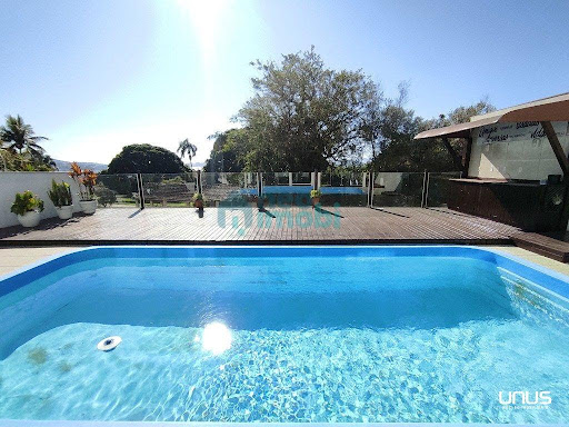 Casa em Ponta de Baixo  -  São José