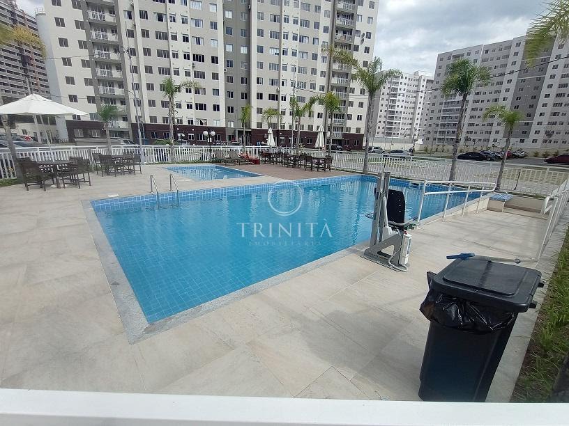 Apogeu Barra - Piscina - Trinità Imobiliária 