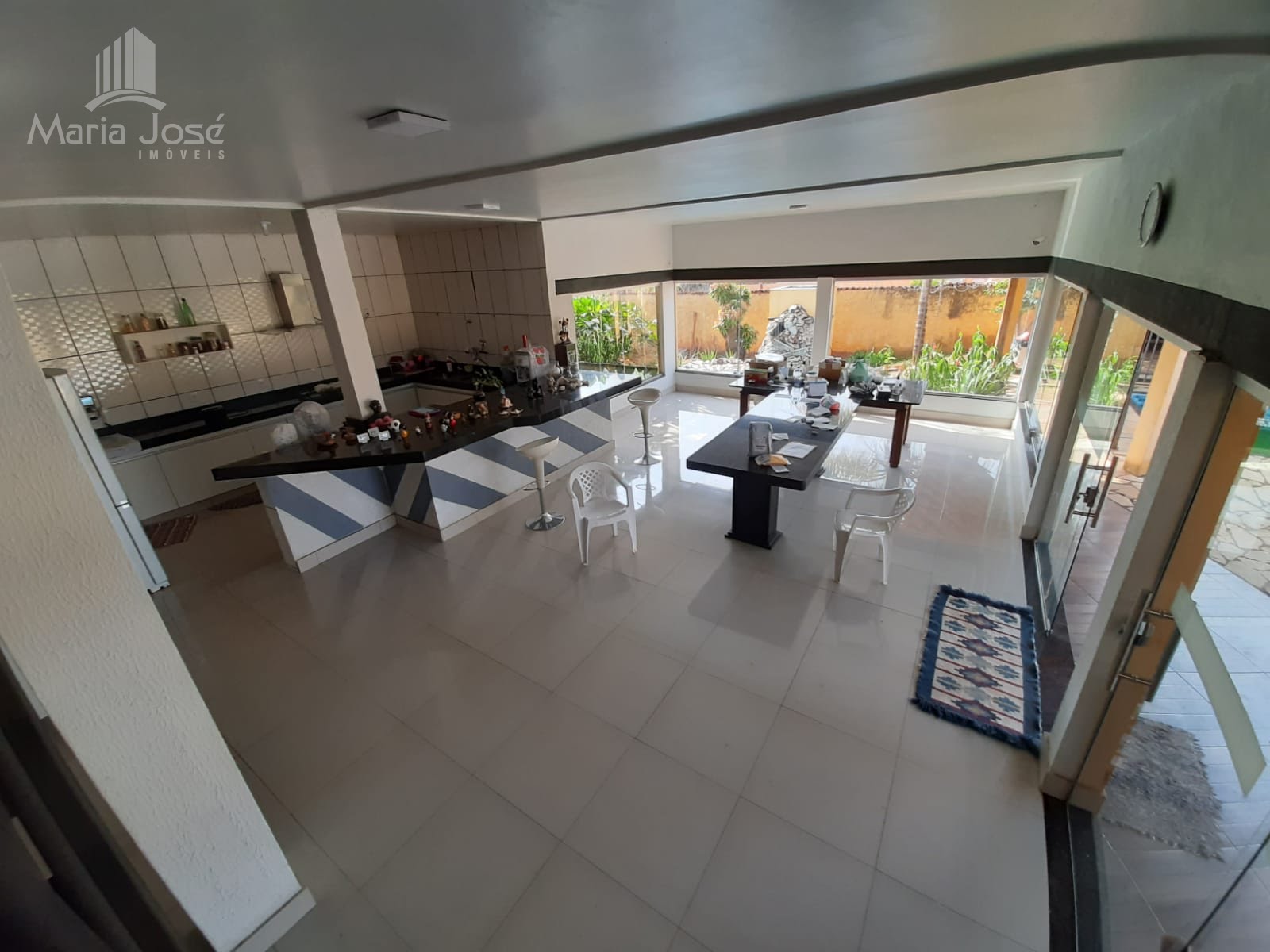 Casa à venda com 5 quartos, 3 suítes, 4 vagas e 1000m² no Titamar, Sete Lagoas (MG) — foto 17 de 21