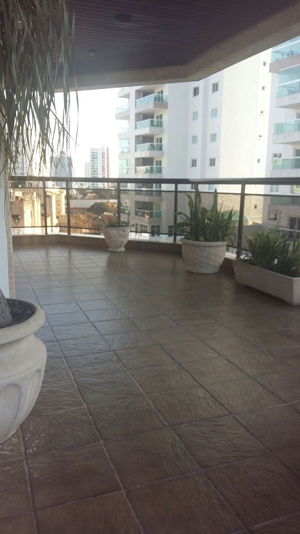 Apartamento à venda com 4 quartos, 4 suítes e 4 vagas no Parque Avenida Pelinca, Campos dos Goytacazes (RJ) — foto 15 de 30