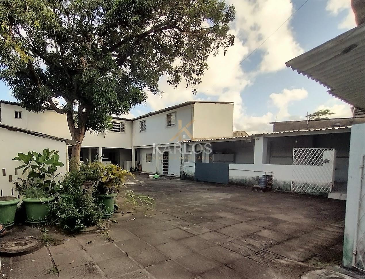 Casa à venda com 10 quartos, 3 suítes, 16 vagas e 600m² no Campo Grande, Recife (PE) — foto 26 de 29
