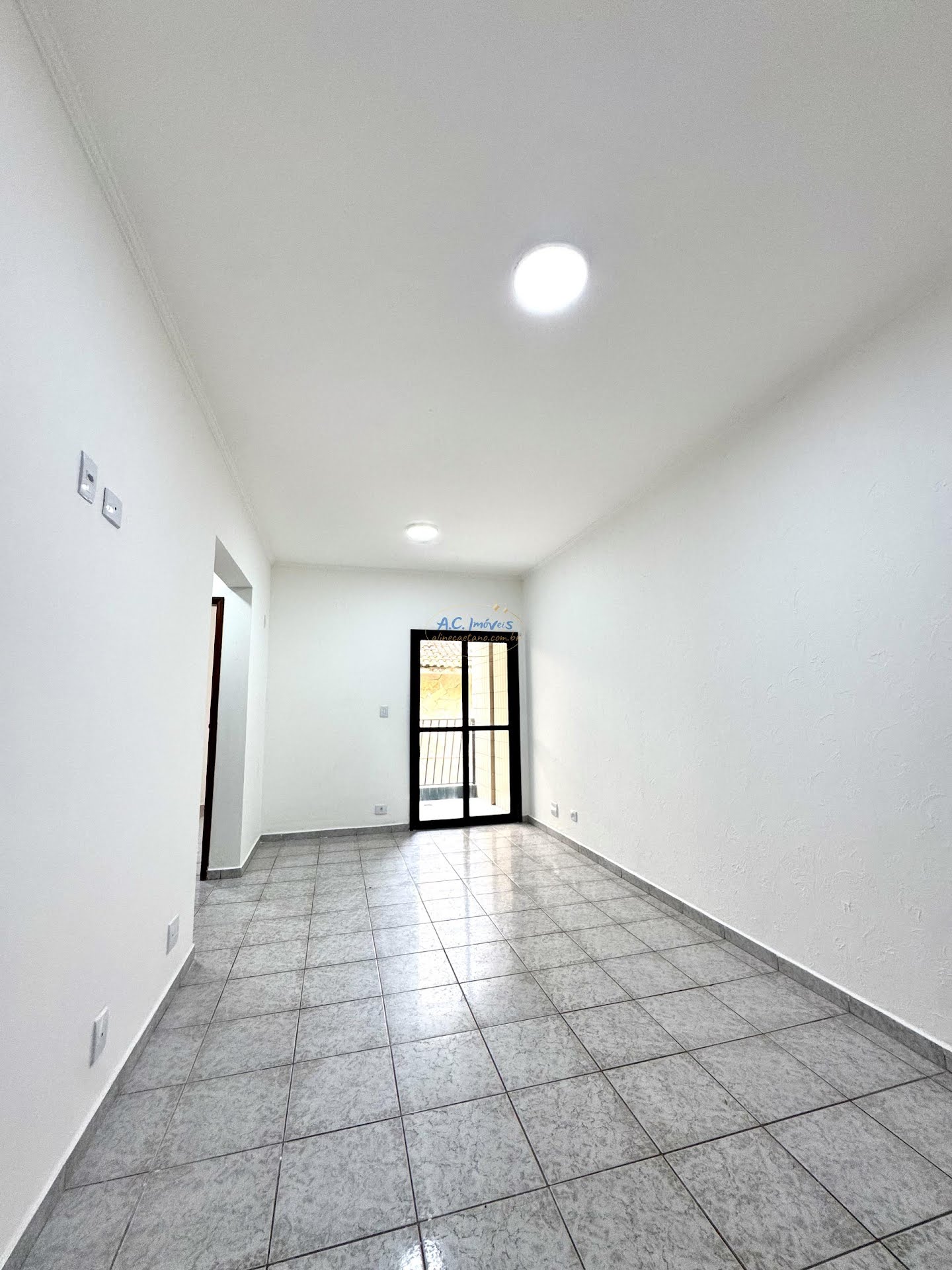 Apartamento à venda com 2 quartos, 1 suíte, 1 vaga e 70m² no Vila Assuncao, Praia Grande (SP) — foto 9 de 23