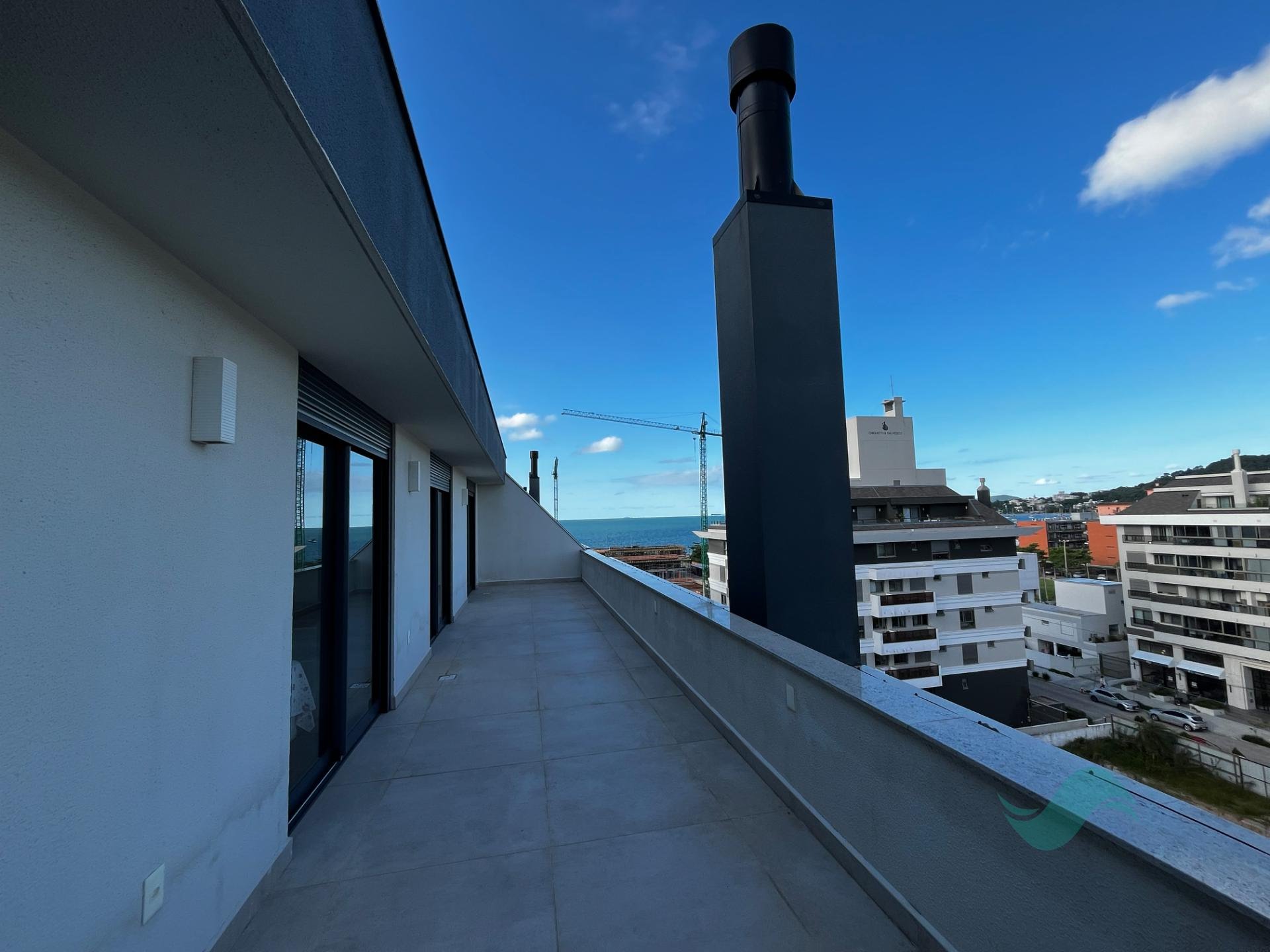 Cobertura à venda com 4 quartos, 4 suítes, 3 vagas e 240m² no Jurerê, Florianópolis (SC) — foto 15 de 19